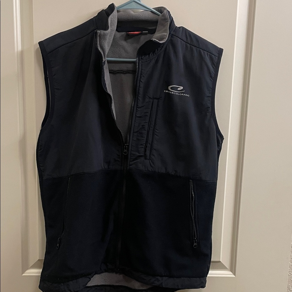 Copper Key Men's Black and Gray Vest